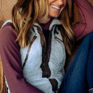 Kuhl Flight Cream Vest